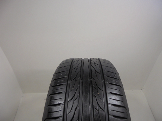 Kumho PS31 guma