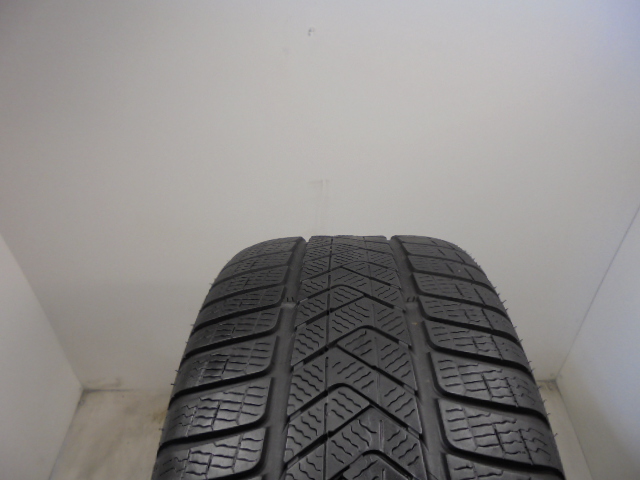 Pirelli Sottozero 3 Runflat guma