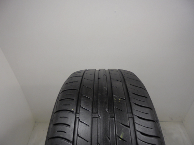 Falken ZE914A guma