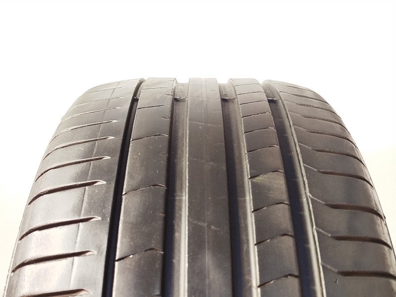 Pirelli Pzero guma