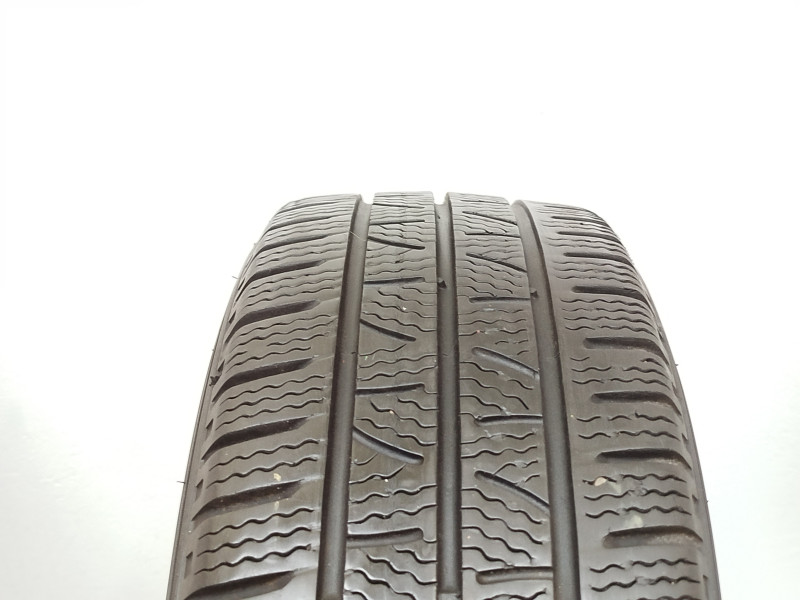 Pirelli Carrier Winter guma